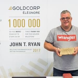 Meet your Posher, Eric